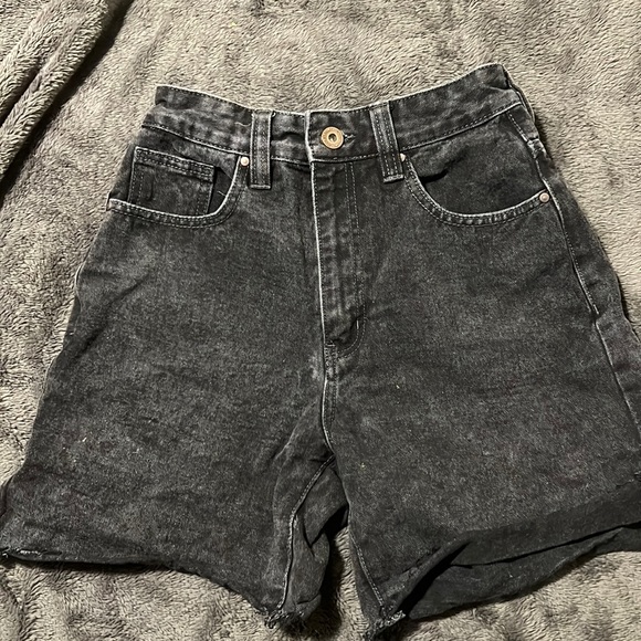 COTTON:ON Jean Shorts - Picture 1 of 2